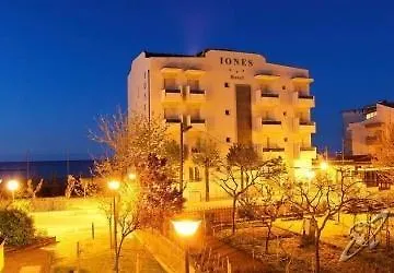 Iones Otel Rimini